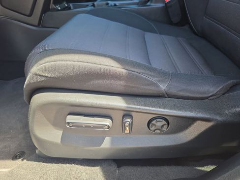 Used 2022 Honda CR-V EX image 28