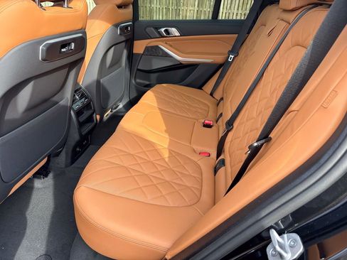 New 2026 BMW X5 xDrive50e image 30