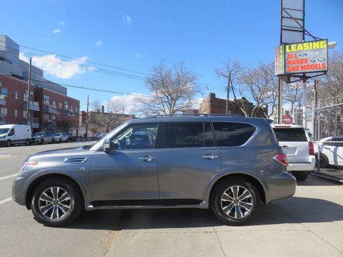 Used 2020 Nissan Armada SL w/ Premium Package image 6