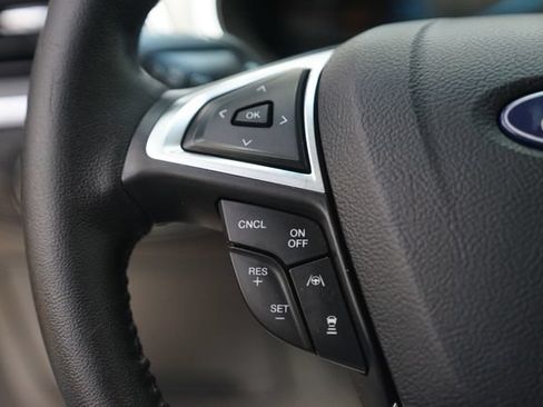 Used 2019 Ford Edge Titanium w/ Equipment Group 301A FWD image 23