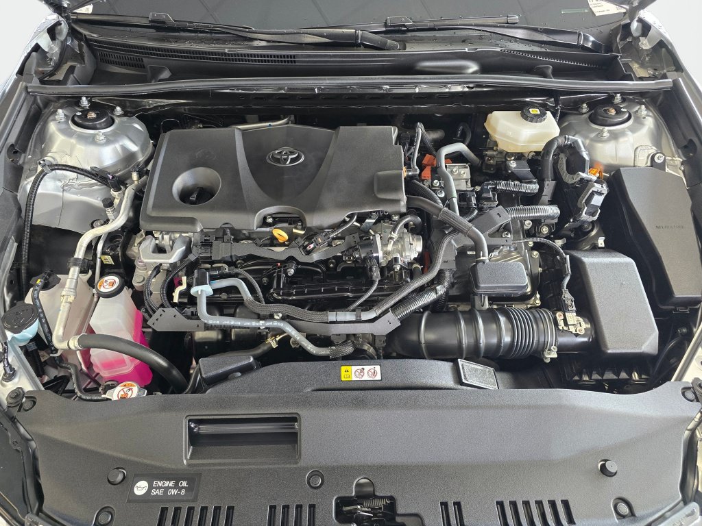 Used 2025 Toyota Camry LE w/ Convenience Package FWD image 12