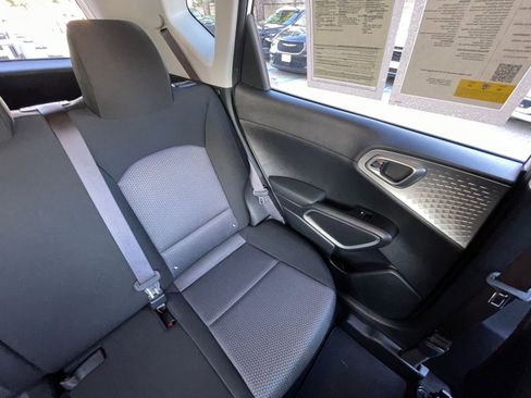 Used 2025 Kia Soul LX w/ LX Technology Package image 37