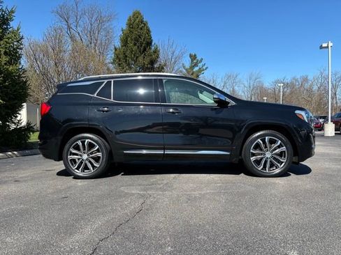 Used 2019 GMC Terrain Denali FWD image 9