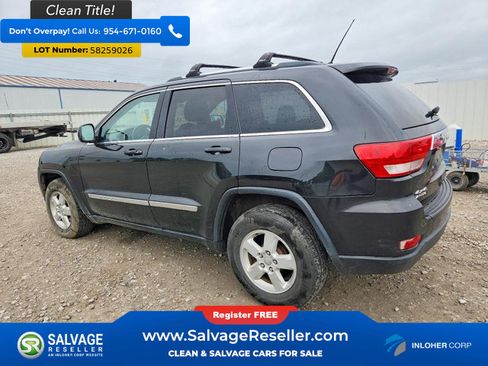 Used 2012 Jeep Grand Cherokee Laredo w/ Laredo E Group AWD/4WD image 3