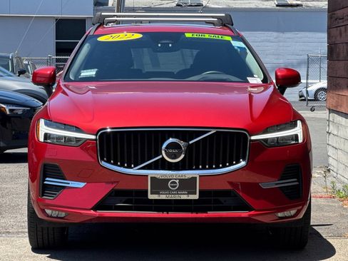 Used 2022 Volvo XC60 B5 Momentum w/ Advanced Package AWD/4WD image 10