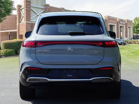 Used 2023 Mercedes-Benz EQS 580 4MATIC SUV image 5
