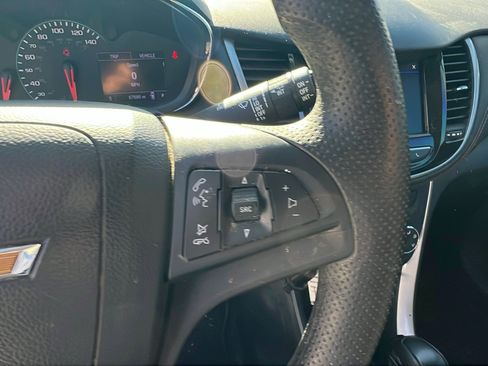 Used 2020 Chevrolet Trax LS w/ Tint and Cruise Package image 27