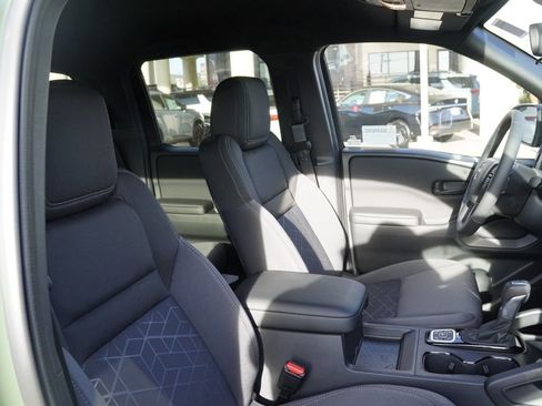 New 2026 Nissan Frontier SV image 17