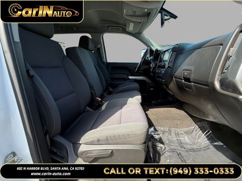 Used 2018 Chevrolet Silverado 1500 LT w/ Max Trailering Package RWD image 11