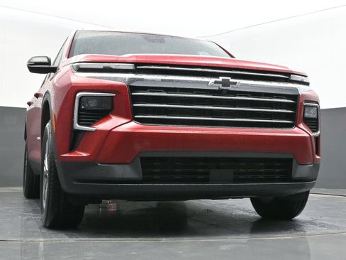 New 2026 Chevrolet Traverse LT FWD image 37