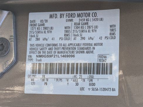 Used 2020 Ford Transit Connect XLT image 32