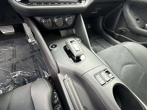 Used 2026 Nissan Z Performance w/ Floor Mat Package image 21
