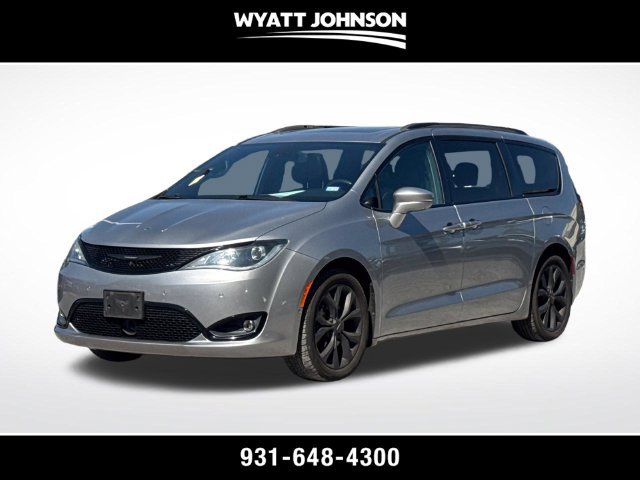 Used 2020 Chrysler Pacifica Limited w/ Advanced Safetytec Group FWD 360° Tour