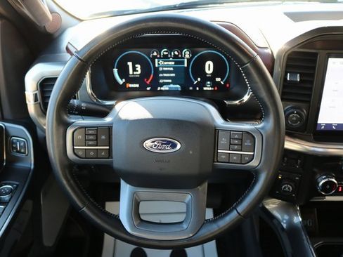 Used 2023 Ford F150 Lariat image 11