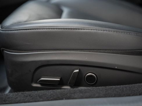 Used 2025 Tesla Model 3 Long Range image 36