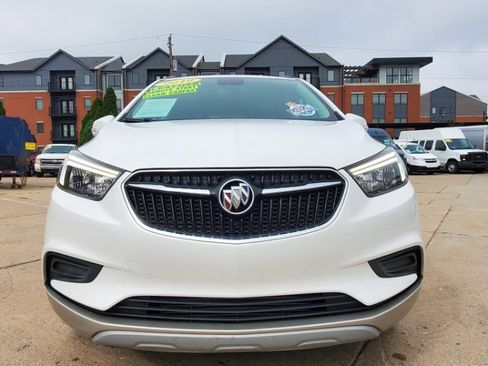 Used 2019 Buick Encore Preferred image 2