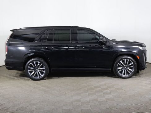 Used 2023 Cadillac Escalade Sport Platinum AWD/4WD image 23