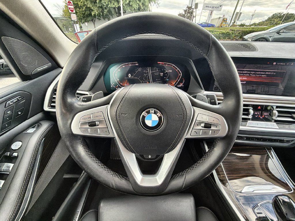 Used 2020 BMW X7 xDrive40i w/ Premium Package AWD/4WD image 23