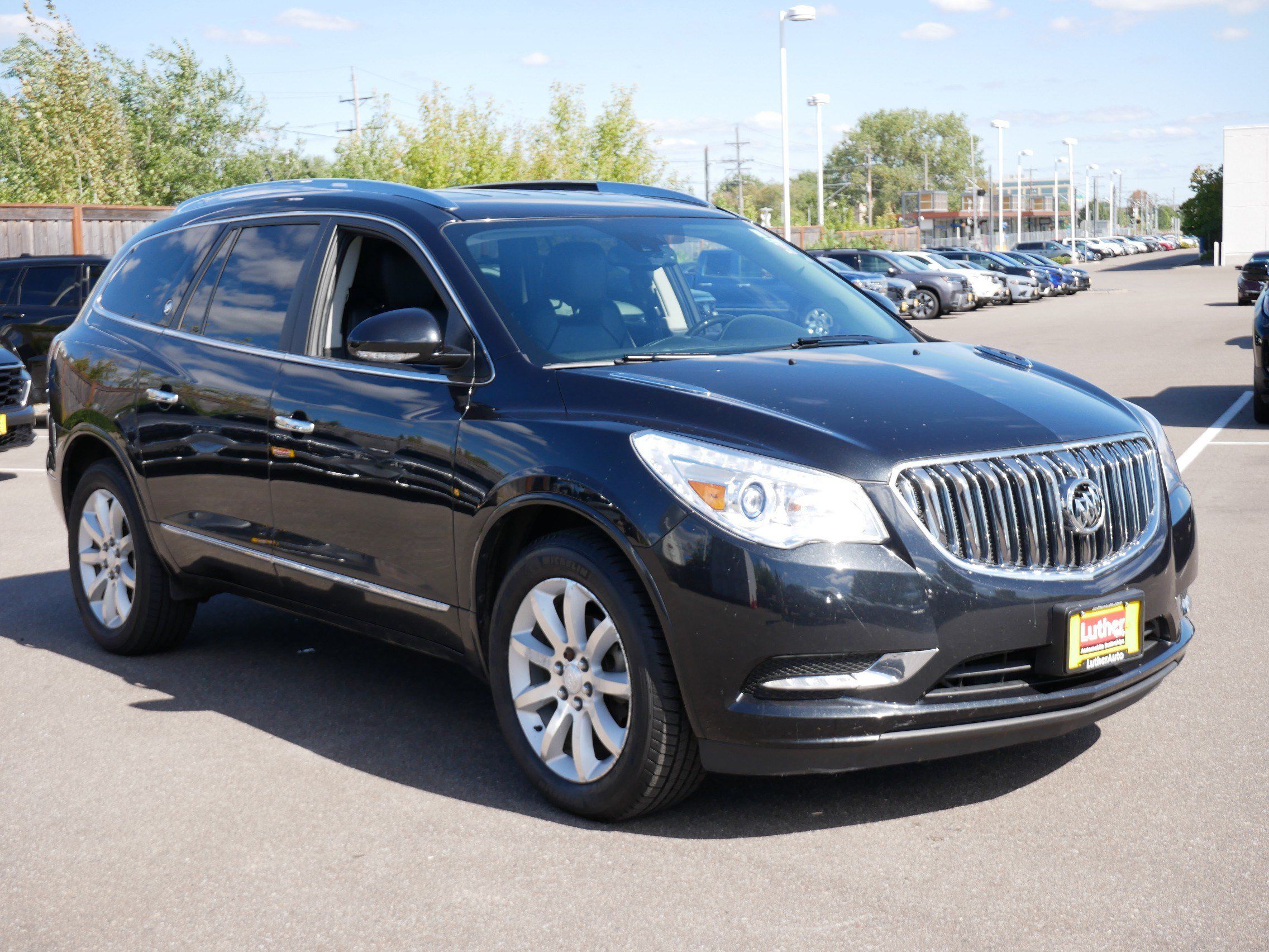 Used 2015 Buick Enclave Premium w/ Trailering Package AWD/4WD image 9
