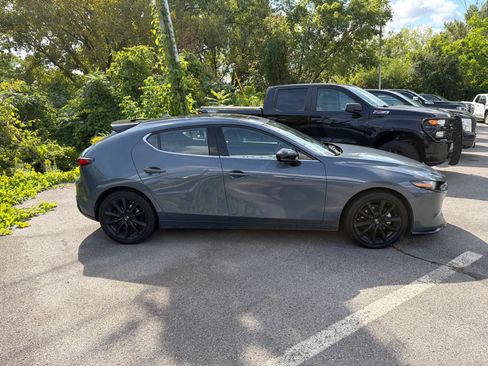 Used 2023 MAZDA MAZDA3 Hatchback w/Premium Plus Pkg AWD/4WD image 40