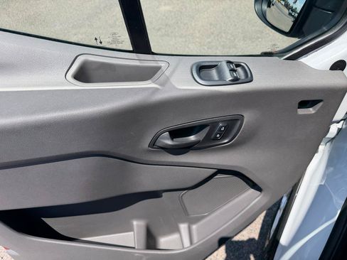 Used 2025 Ford Transit 250 Low Roof w/ Exterior Upgrade Package RWD image 13