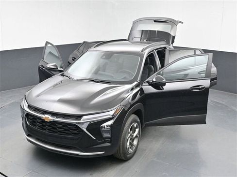 New 2026 Chevrolet Trax LT w/ Driver Confidence Package image 50