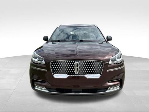 Used 2020 Lincoln Aviator Reserve w/ Equipment Group 202A AWD/4WD image 8