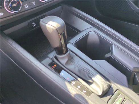 Used 2025 Honda Accord SE image 12