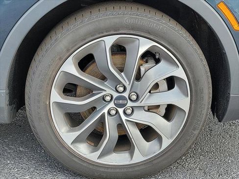 Used 2022 Lincoln Nautilus Reserve image 19