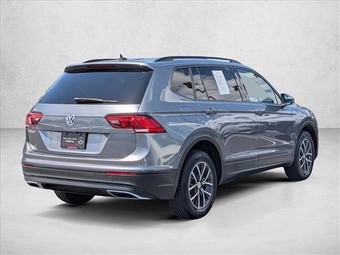 Used 2021 Volkswagen Tiguan S FWD image 5