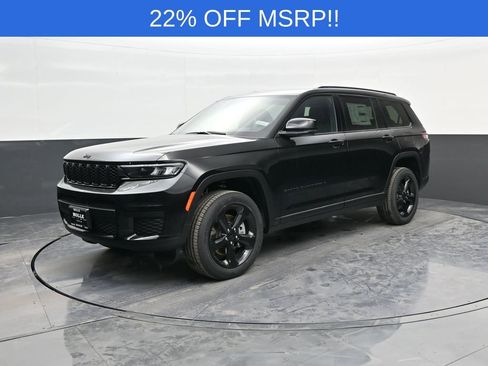 New 2025 Jeep Grand Cherokee L Altitude image 2