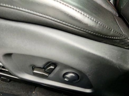 Used 2022 Jeep Compass Limited image 11