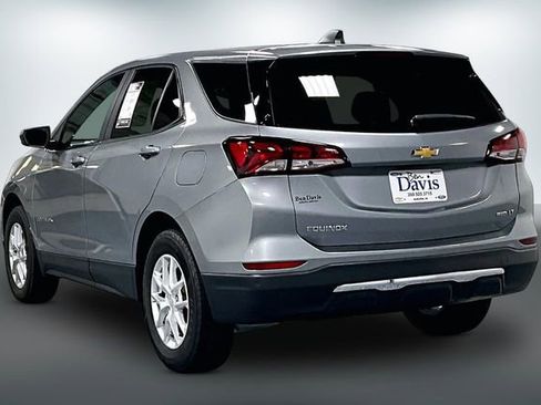 Used 2023 Chevrolet Equinox LT w/ Driver Convenience Package AWD/4WD image 5