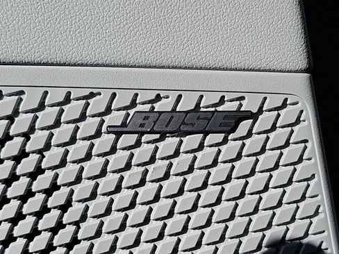 Certified 2025 Hyundai Elantra Limited image 34