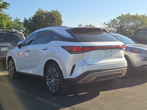 Used 2024 Lexus RX 350 w/ Convenience Package AWD/4WD image 4