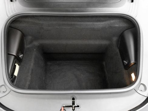 Used 2019 Porsche 911 Turbo S image 22