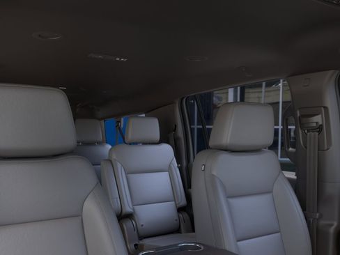 New 2026 Chevrolet Suburban LT w/ Comfort Package image 24