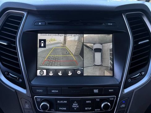 Used 2017 Hyundai Santa Fe Limited AWD/4WD image 27
