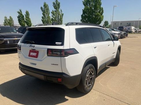 New 2026 Jeep Cherokee Laredo AWD/4WD image 6