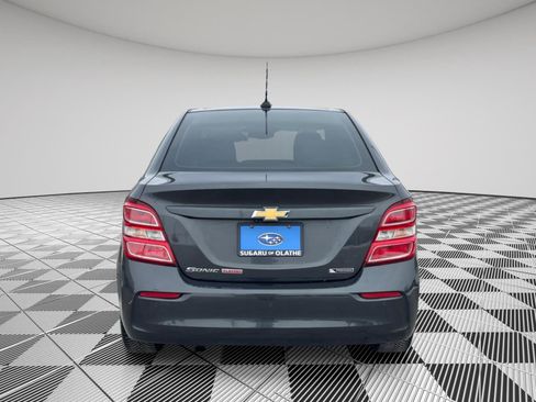 Used 2017 Chevrolet Sonic Premier w/ Driver Confidence Package image 9