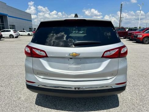 Used 2018 Chevrolet Equinox LT FWD image 4