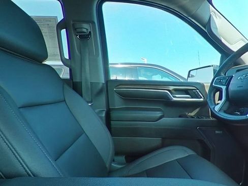 Used 2023 Chevrolet Silverado 1500 LT Trail Boss w/ Convenience Package II image 26