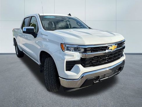 Used 2025 Chevrolet Silverado 1500 LT w/ Work Truck Package AWD/4WD image 5