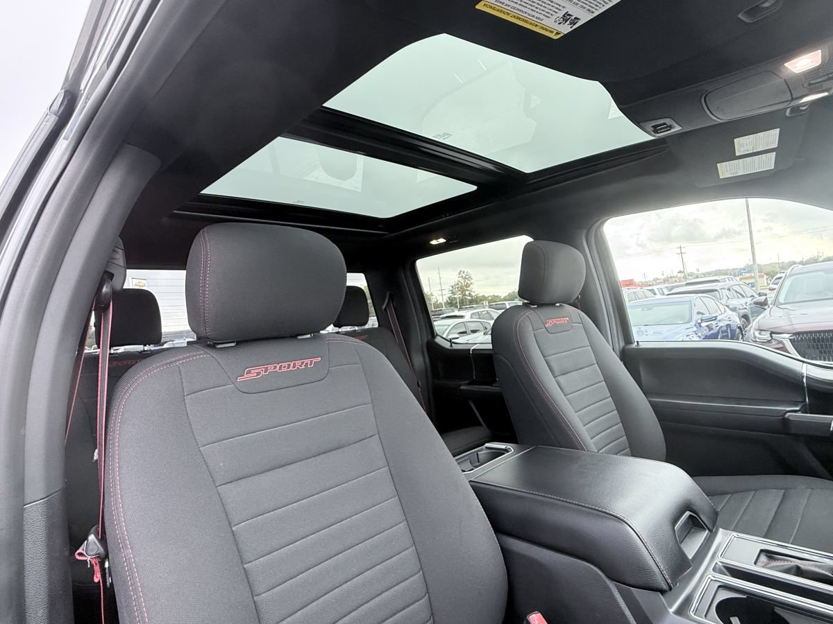 Used 2018 Ford F150 XLT w/ Equipment Group 302A Luxury AWD/4WD image 13
