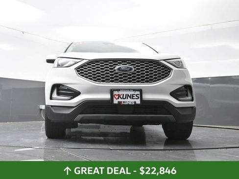 Used 2024 Ford Edge SEL image 53