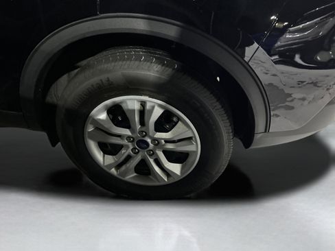 Used 2022 Ford Escape S image 10