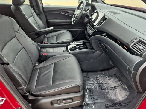 Used 2023 Honda Passport Elite image 32