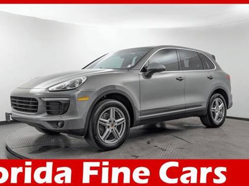Used 2016 Porsche Cayenne AWD/4WD image 1