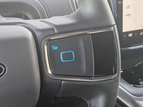 New 2026 Ford Expedition Platinum w/ Stealth Appearance Package AWD/4WD image 18