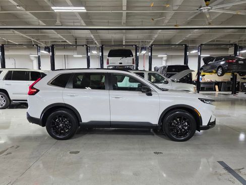 Used 2024 Honda CR-V Sport-L image 7